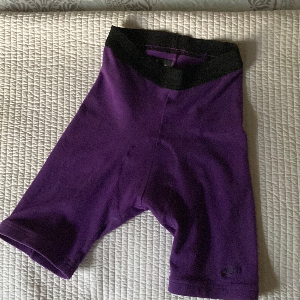 Nike Echelon Purple Athletic Bike Shorts. Size M(10-12)